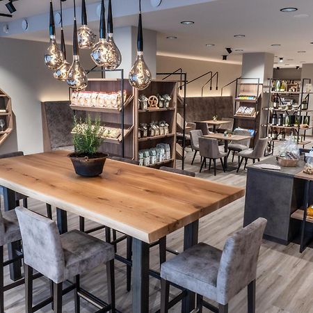 Apartments Belaval Santa Cristina Val Gardena ภายนอก รูปภาพ