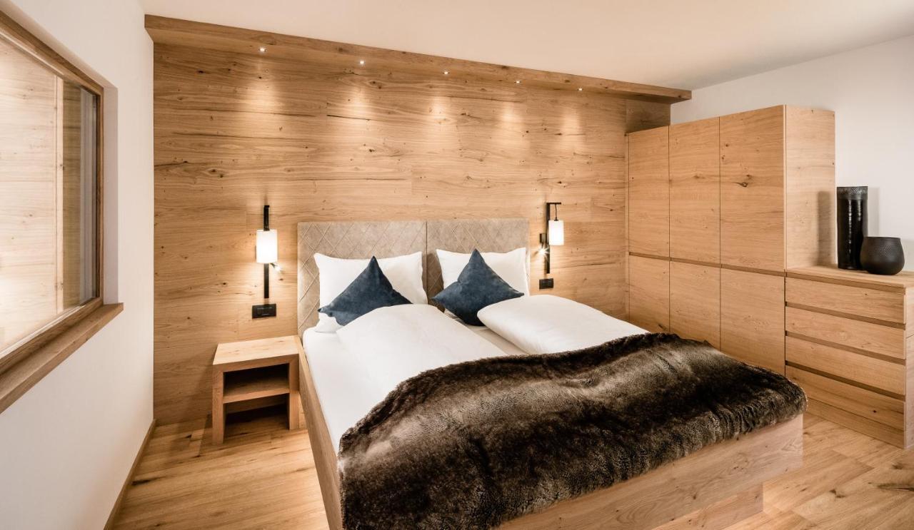 Apartments Belaval Santa Cristina Val Gardena ภายนอก รูปภาพ